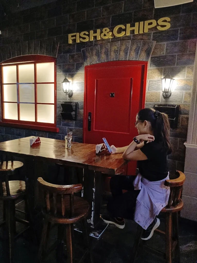 11 East Street Cafe Setting